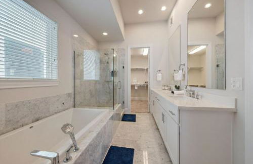 Luxury DT Condo, Game Room! - Foto 6