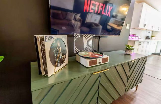 Iconic 3BD Entire House in The Heart Of Pittsburg - Foto 18