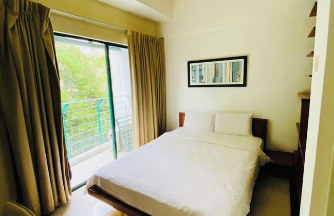 Peninsula Residents All Suite - Photo 14