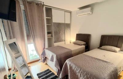 Beautiful Apartment, Beach by foot - Photo 20