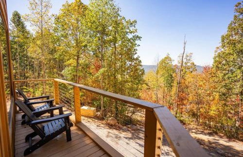 The Mighty Sycamore Treehouse at Treetop Escapes - Foto 65