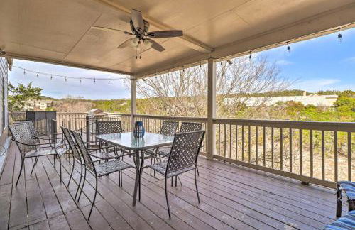 Lakefront Home with Point Venture Golf Access! - Foto 3