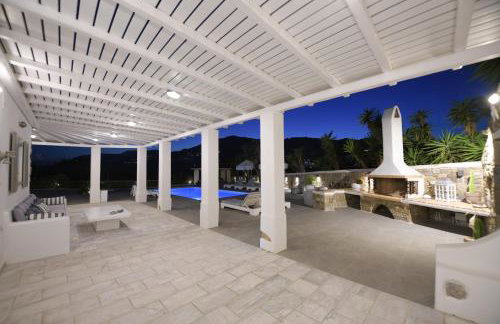 Villa "Kalli" with private pool - beachfront - Kalo Livadi - Foto 56