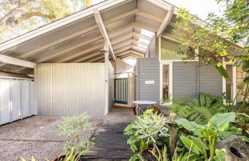 2 bedroom bungalow with hot tub - Photo 18