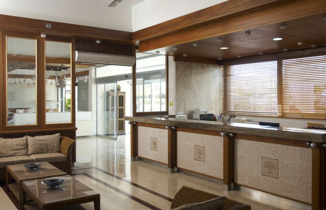 Senator Hotel Apartments - Adults Only - Foto 2