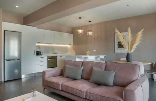 The Twelve Suites collection - Photo 42