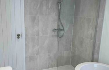 Renovated 3 Bedroom House in Lowton Pennington, free parking - Foto 21