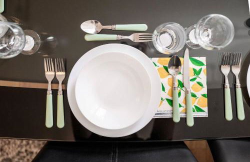 Bright and Cosy 3-bedroom Home near Manchester - Free parking - Sleeps 6 - Foto 16