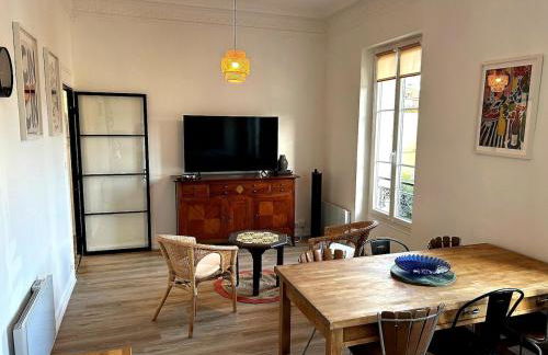Charming Flat in Nice Villa - Photo 2