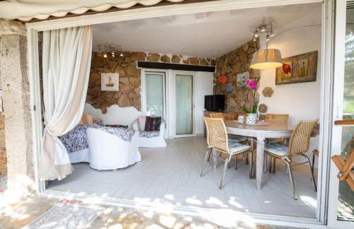 PORTO ROTONDO SPLENDIDO APPARTAMENTO CON GIARDINO VISTA MARE - Foto 9