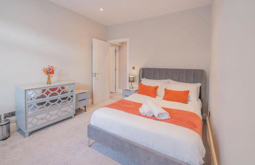 Spacious 3BR Home by D3 Short Stay, Sleep 9, Free WIFI & Parking - Foto 1