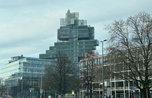 HÖL-Moderne Wohnung in zentraler Lage, Schallschutzfenster, 24h-Self-check-in, Disney Plus - Foto 34
