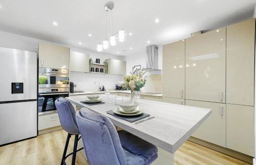 Modern Bungalow in Maidstone sleeps 5 with free parking - Foto 6