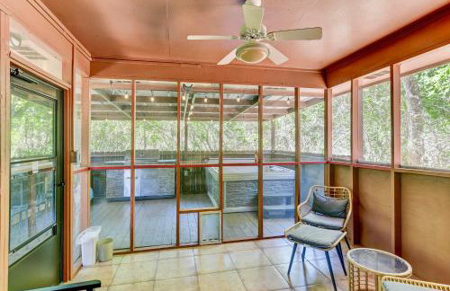 Riverside country retreat with easy access to all that Houston has to offer - Foto 19