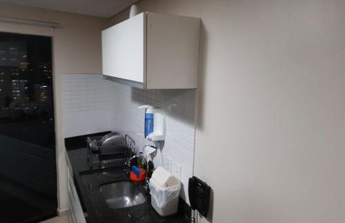 Flat completo ao lado do Shopping Flamboyant - Foto 2