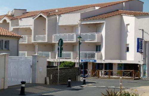 Appartement avec balcon-terrasse, parking privatif et accès plage à Longeville-sur-Mer - FR-1-336-28 - Foto 9