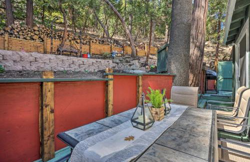 1 Mi to Lake Gregory Boho Crestline Cabin - Foto 25