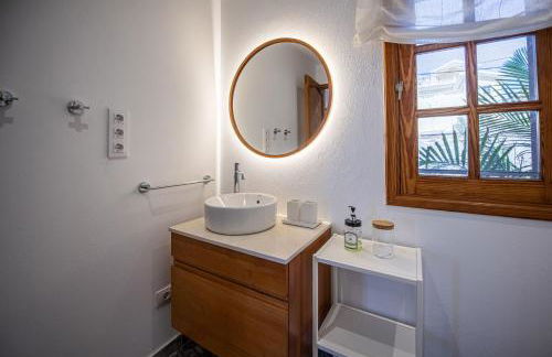 Private Villa with three separate apartments - Foto 29