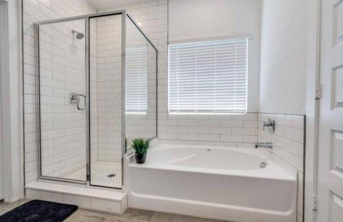 Mins from Downtown Cool Indoor Games Work Space - Foto 8