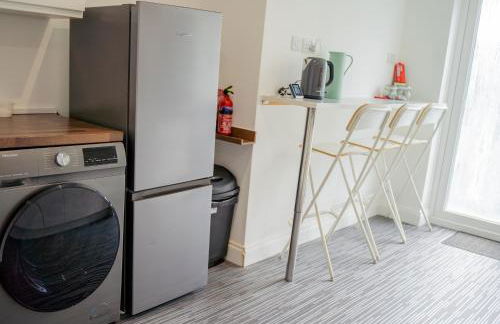 Rent Entire Calmhaven Apartment - Foto 25