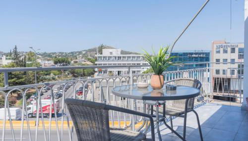 Highway Haven - Halandri - Foto 3