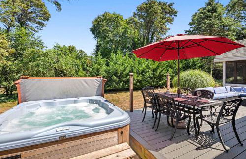 Stellar Home with Hot Tub & Movie Room - Foto 6