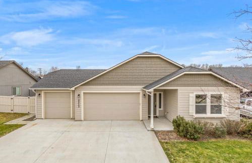 Modern Luxurious 4-bedroom Centrally located home - Foto 22