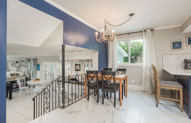 Great 6BR for All Ages/Heated Pool 5 Min to Beach by RedAwning - Foto 55