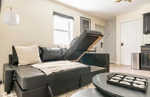 2BR Stay for Crews & Families - Foto 25