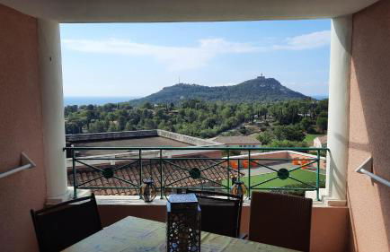 Huuummm c'est là ! Beau T2 Cap Estèrel Village avec Clim ! - Foto 12