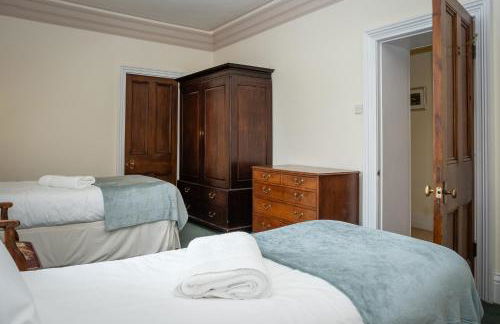 Watermouth Castle, Clock Tower Apartment - Foto 27