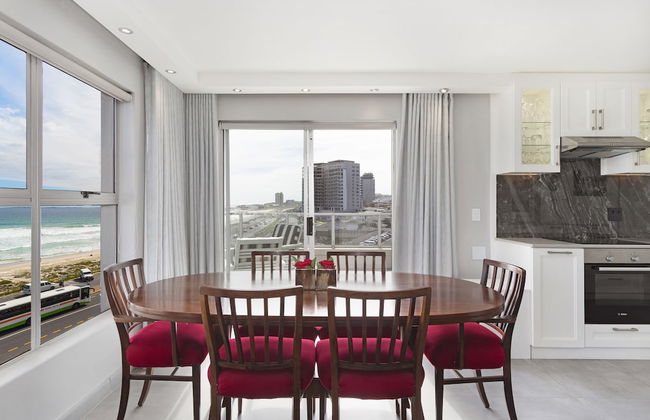 Sunset Boulevard 32 - Photo 18