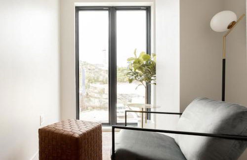 Brand New Condo - Walk to Empower Stadium - Tesoro - Foto 24