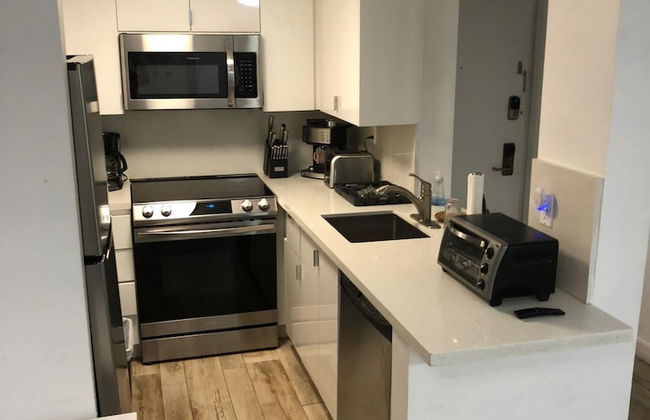 Best Deal 2BR Modern Beachfront Ocean Drive Wifi - Foto 3