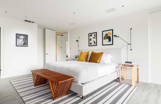 Balboa I by Avantstay - Stylish Condo Balboa Park Adjacent w/ Views! - Photo 16