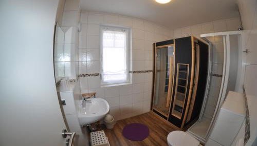 Ferienhaus Müritzzauber / EG-Appartement - Foto 3, Shower