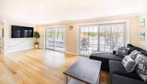 40 - 4BR Lakeview - Lakeside retreat near GJK View - Foto 2