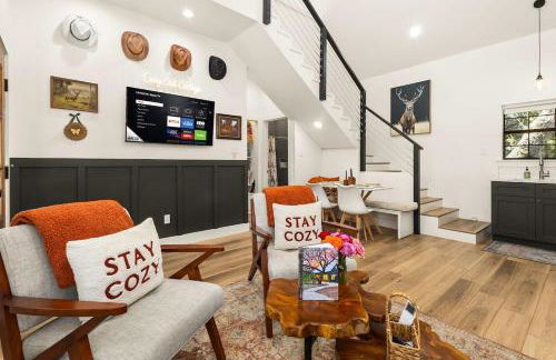 Feed Deer and Chickens Cozy Cottage 8 min to Boerne - Photo 25