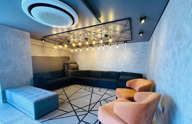 Box 150 - LikeHome Hospedagens - Foto 3