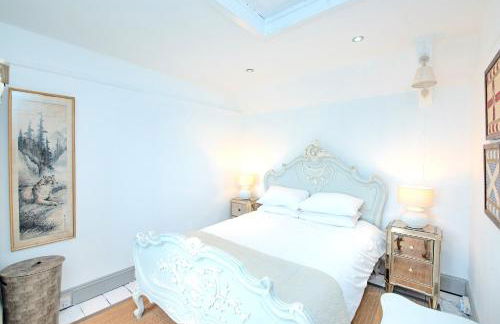 Magnificent Clarence cottage! - Photo 59