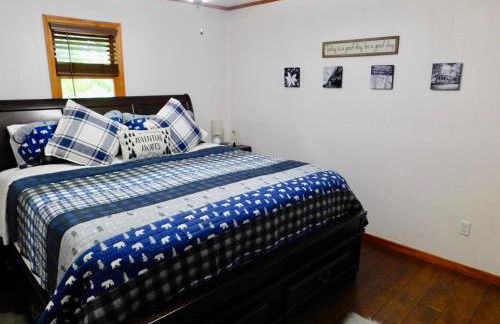 Trailseeker Cabin w King Bed Hot Tub at Red River Gorge Natural Bridge - Foto 25