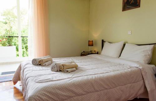 Mother's House - Photo 8