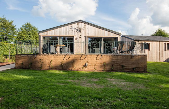 Lush Chalet Near Lake of Butgenbach - Photo 37