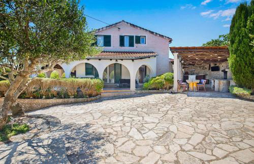 Charming Villa Nika with the pool - Foto 8