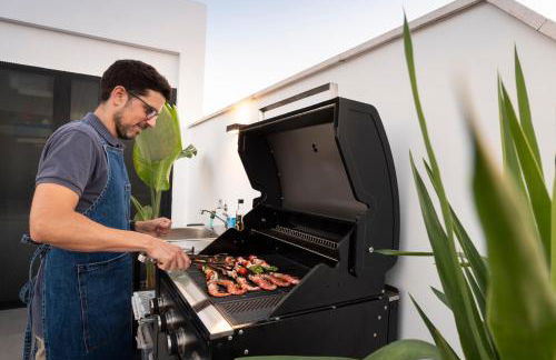 LeonAlba House Private Villa Private rooftop Private Pool Private Andalusian Courtyard Free Parking BBQ 8 Guests - Foto 5