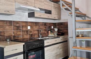 Kassi's seaside escape - Photo 9