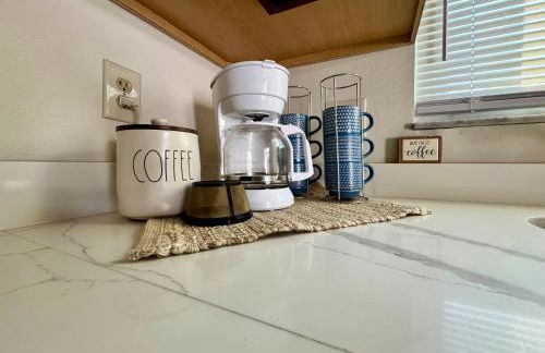 WiFi - Pet Friendly - Laundry - Short - Long Term - Foto 3