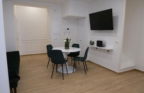 Toledo 292 Luxury House - Photo 2