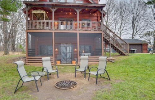 Modern Log Cabin with Rec Room, Steps to Lake! - Foto 40