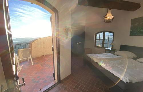 Charmante Villa mit Pool und Panorama-Meerblick in den Golf von Saint-Tropez - Villa Montmajour - Foto 9